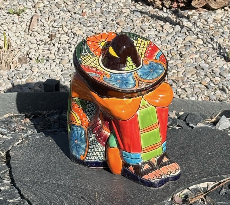 Statues décoratives “Pancho” mexicains en terre cuite et céramique artisanale