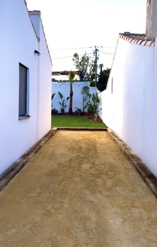 Création d’un jardin paysager pour une villa située à Carry le rouet